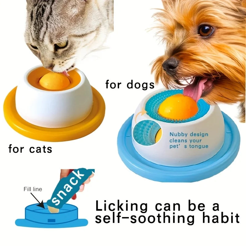 Pet Lick Mat – Slow Feeder & Interactive Snack for Cats & Dogs